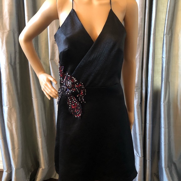 One of a kind satin black dress - Picture 6 of 8